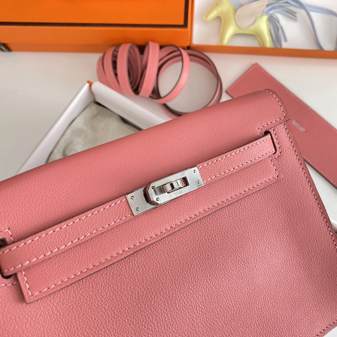 Hermes Kelly Danse Evercolor Bag In Rose Pink Color